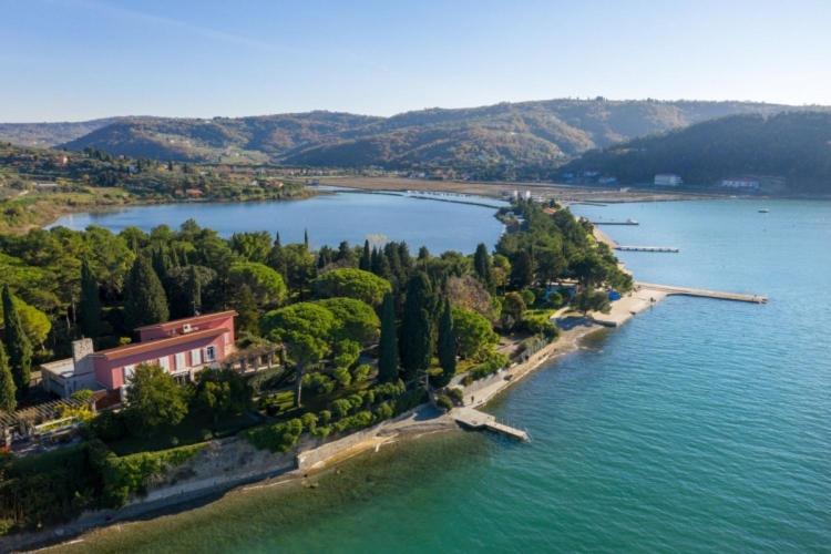 Vila Tartini Струнян Екстер'єр фото